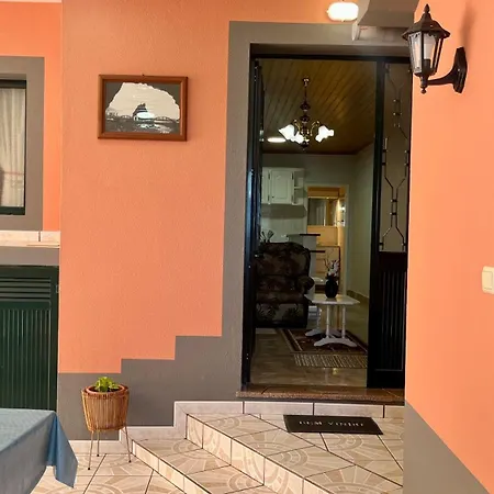 Apartmán Domingos Reis *